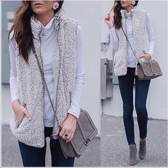 Jackets & Blazers - NWOT FAUX FUR COZY FLEECE SHERPA VEST